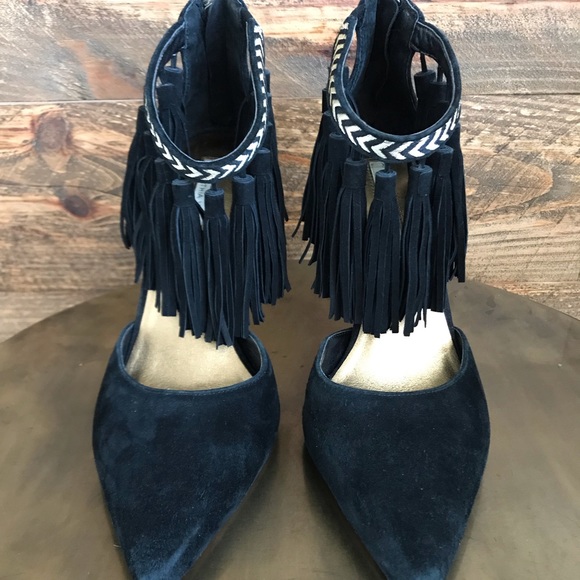 Cynthia Vincent - Ankle Fringe Pump - Picture 3 of 7